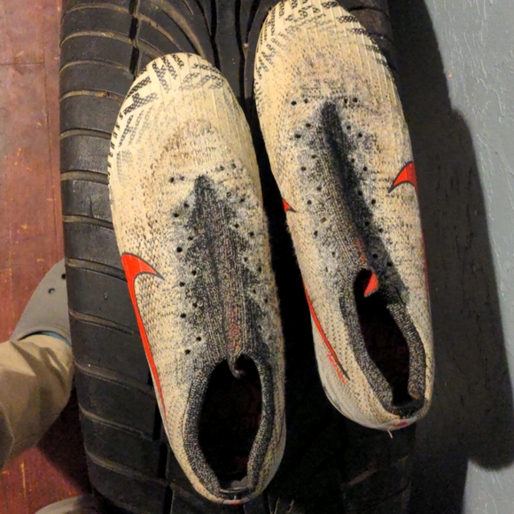 Neymar nikes - Picture 4 of 4